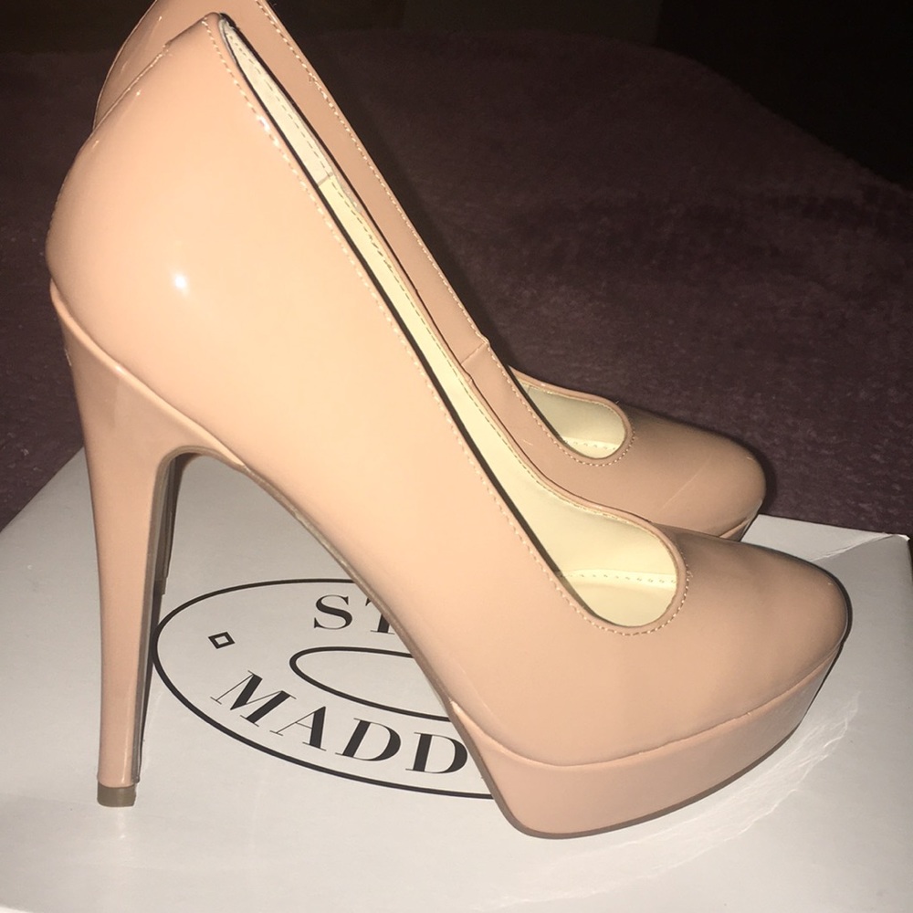 Steve Madden Phantom Pumps New - Picture 2 of 6